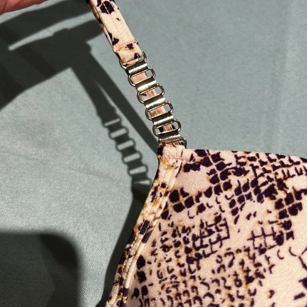 RI Resort Two Piece‎ Python Printed Bathing Suit Size M D24